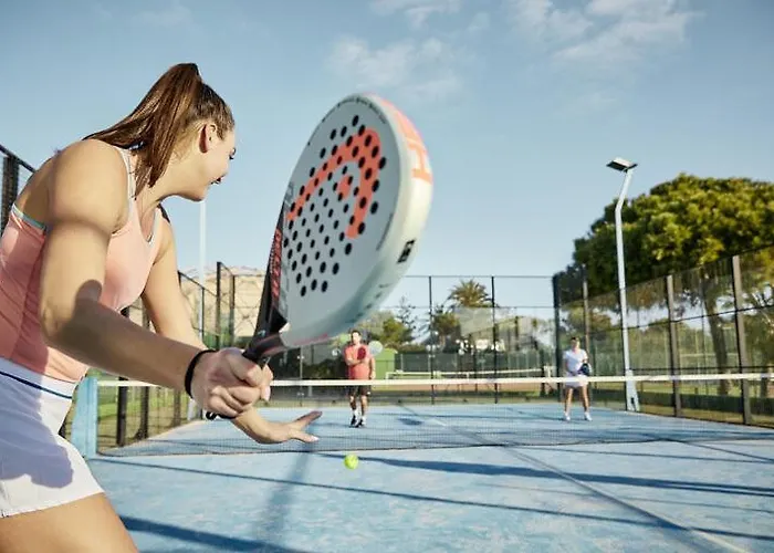 Hotel Woodlands Hotel&leisure Centre 3*